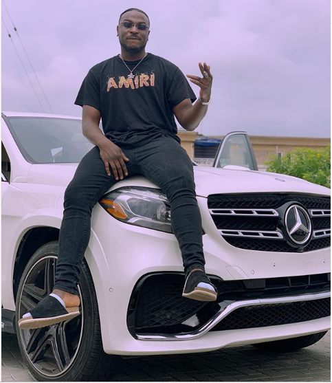 Peruzzi Acquires Luxurious Car 43