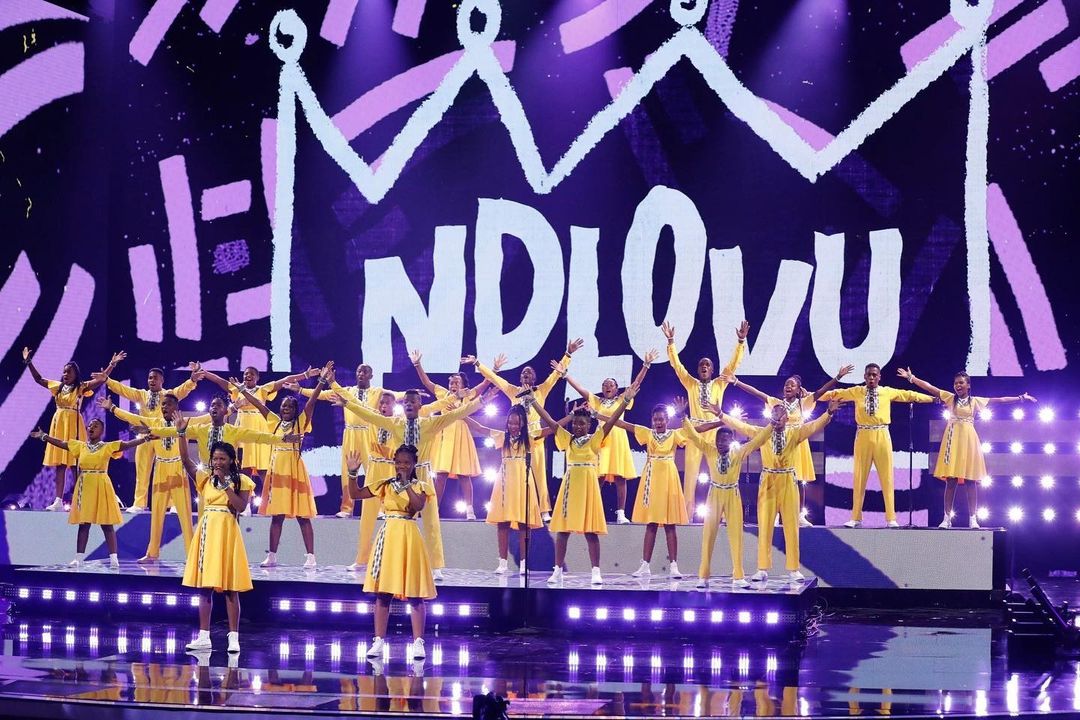 Ndlovu Youth Choir – Jaba Jaba (Get the vaccine) 2