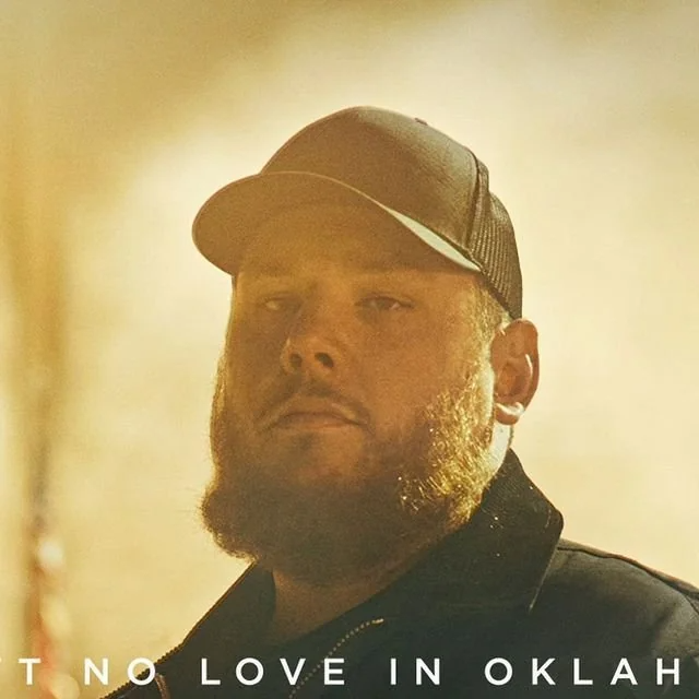 Luke Combs – Ain’t No Love In Oklahoma 2